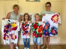 17.08.18. Мастер-класс по росписи футболки в технике узелковый батик