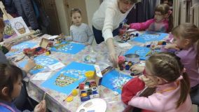 03.03.19. Занятия по рисованию гуашью "Корзина Подснежников"