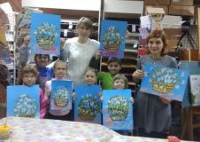 03.03.19. Занятия по рисованию гуашью "Корзина Подснежников"