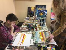 17.01.19. Занятия по рисованию в технике жидкий акрил или флюид арт