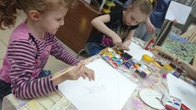 27.04.19. Занятие по рисованию гуашью
