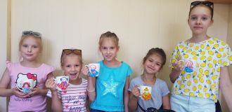 2.07.2019 Декор из полимерной глины на кружочке «Девочка»