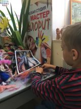 3.07.2019 Мастер класс по Живописи шерстью «Лошадки»