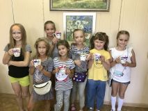 30.07.2019 Декор из полимерной глины на кружках «Единорог»