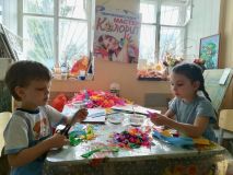 21.08.2019 Аппликация из гофрированной бумаги «Жар-птица»