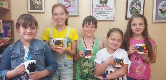 27.08.2019 Декор из полимерной глины на кружке "В школу!"