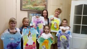 10.10.2019 Роспись одежды. Рисунок по желанию