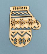 Варежка резная 12*9см Светлана